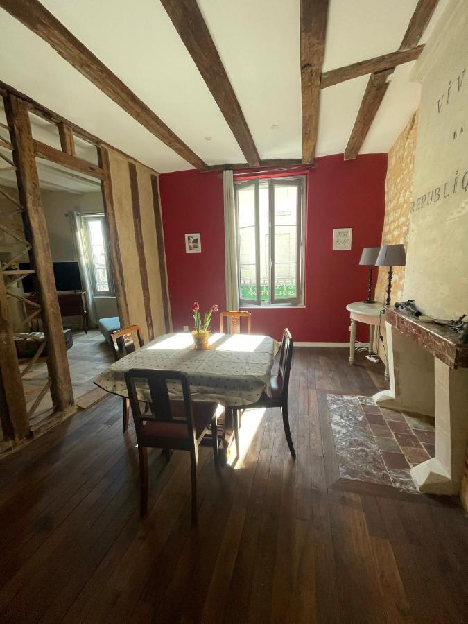 Aux Pieds Des Chateaux - Beauval 蒙特里夏尔 外观 照片